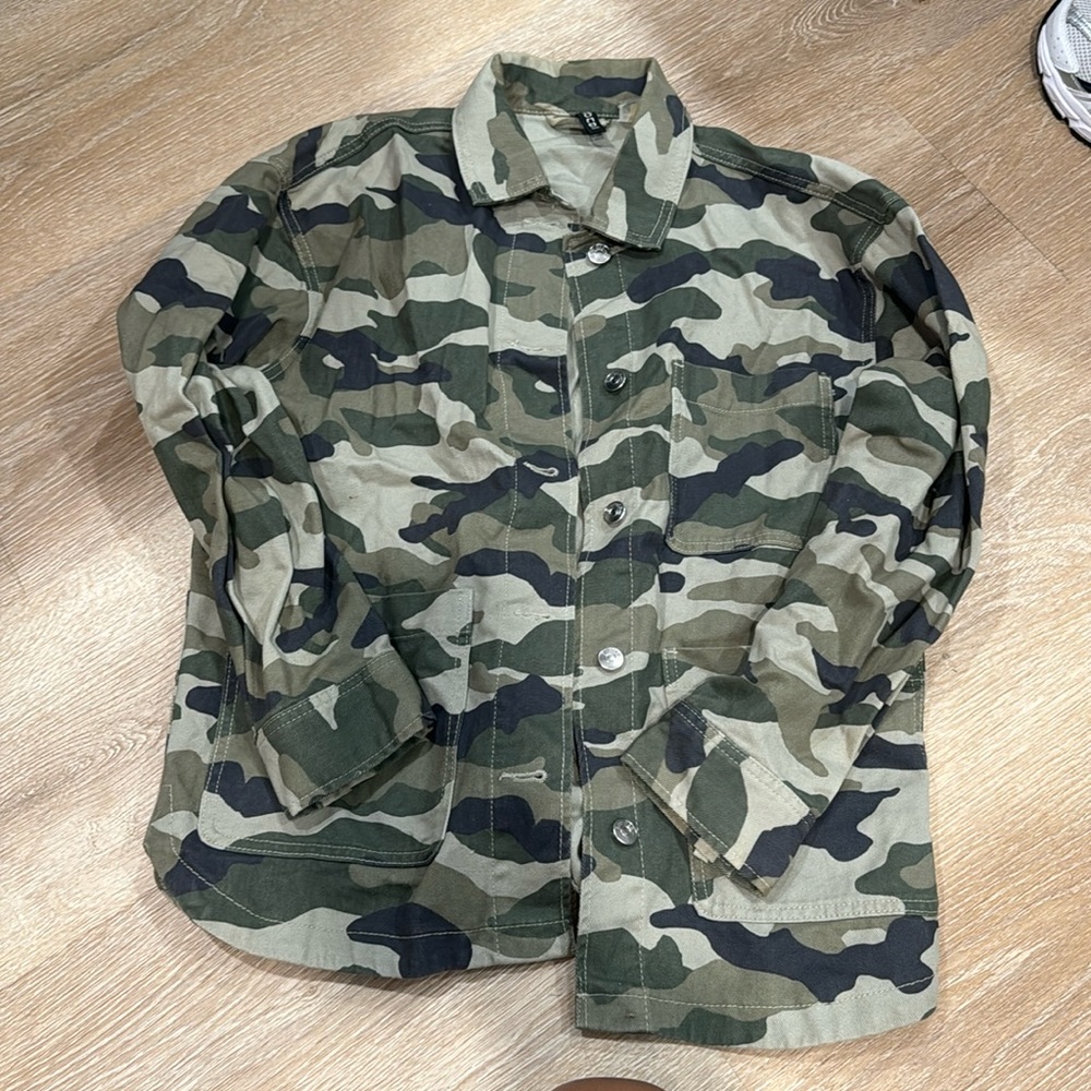 camo denim jacket